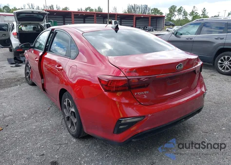 2021 Kia Forte Lxs из США, поврежденный, VIN 3KPF24ADXME335065